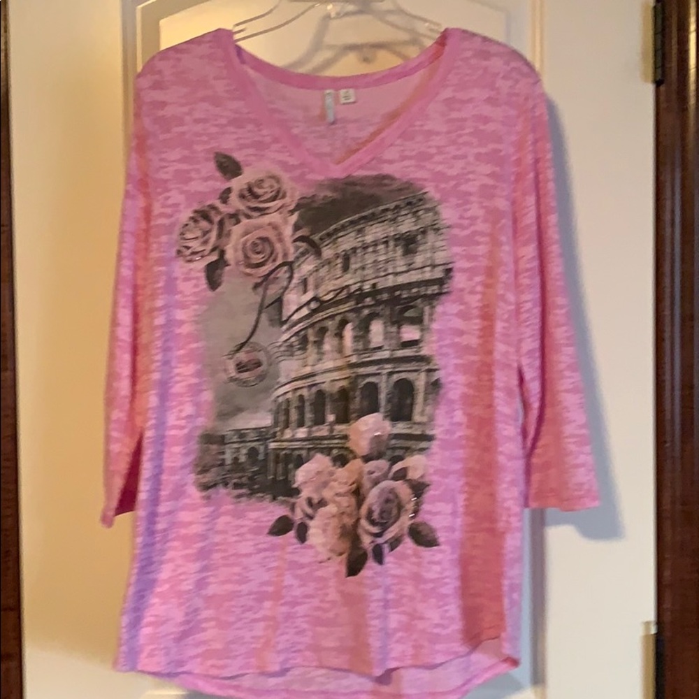Shirt with quarter length sleeves/pink stones